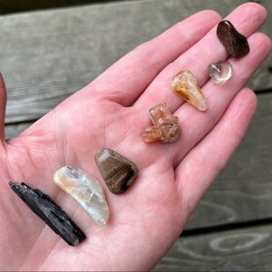 Gemstone Set of 7 Pieces: Black Tourmaline, Aragonite, Citrine, Moonstone & more